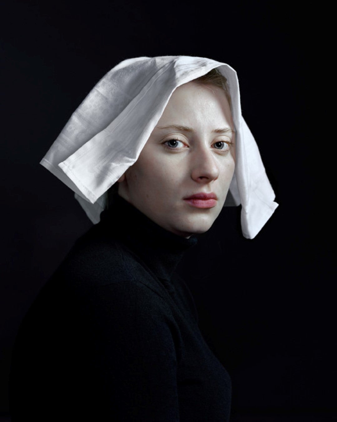 Hendrik Kerstens Portrait Photograph - Napkin