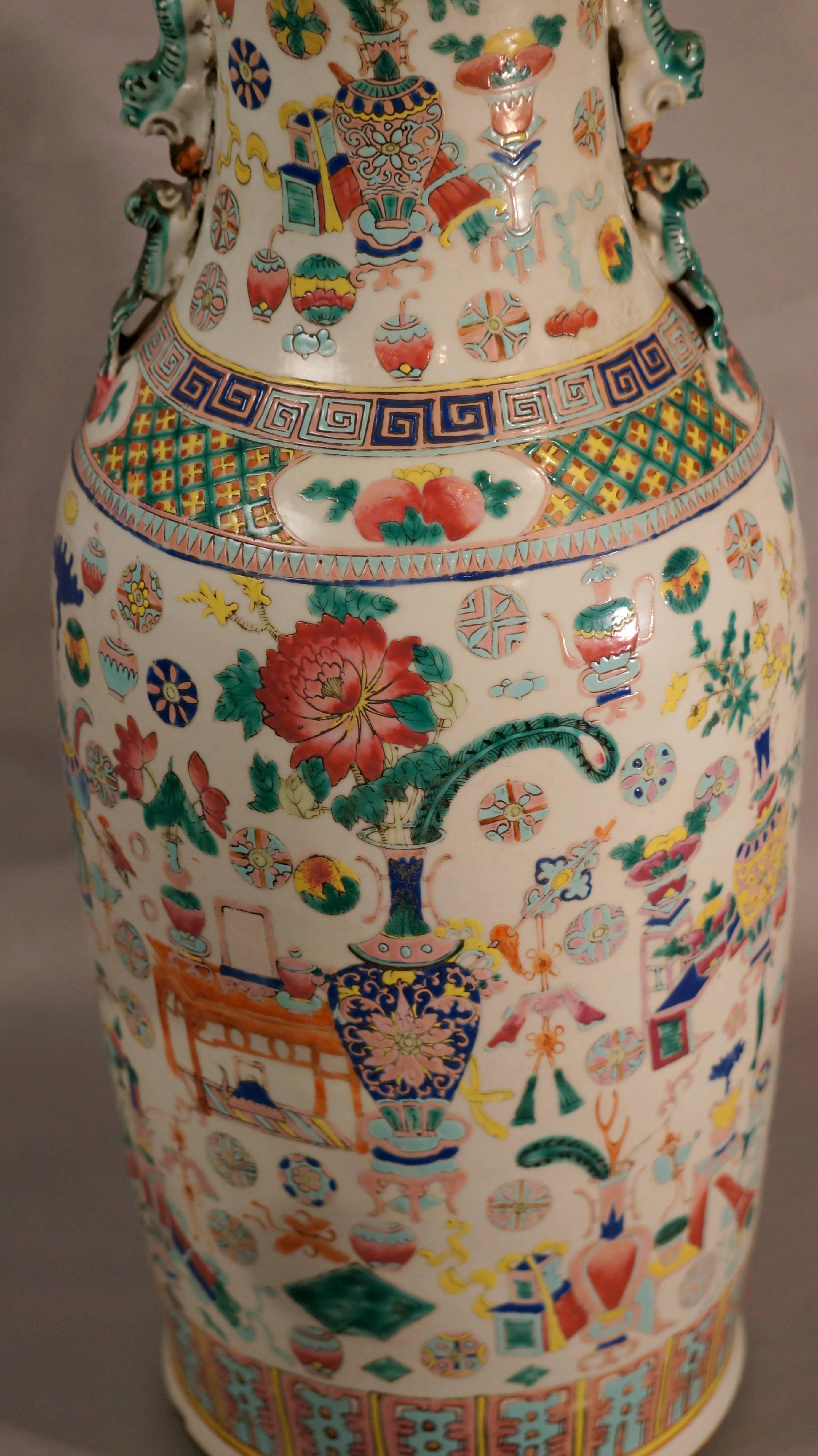 Chinese vase from Canton, XIXth century