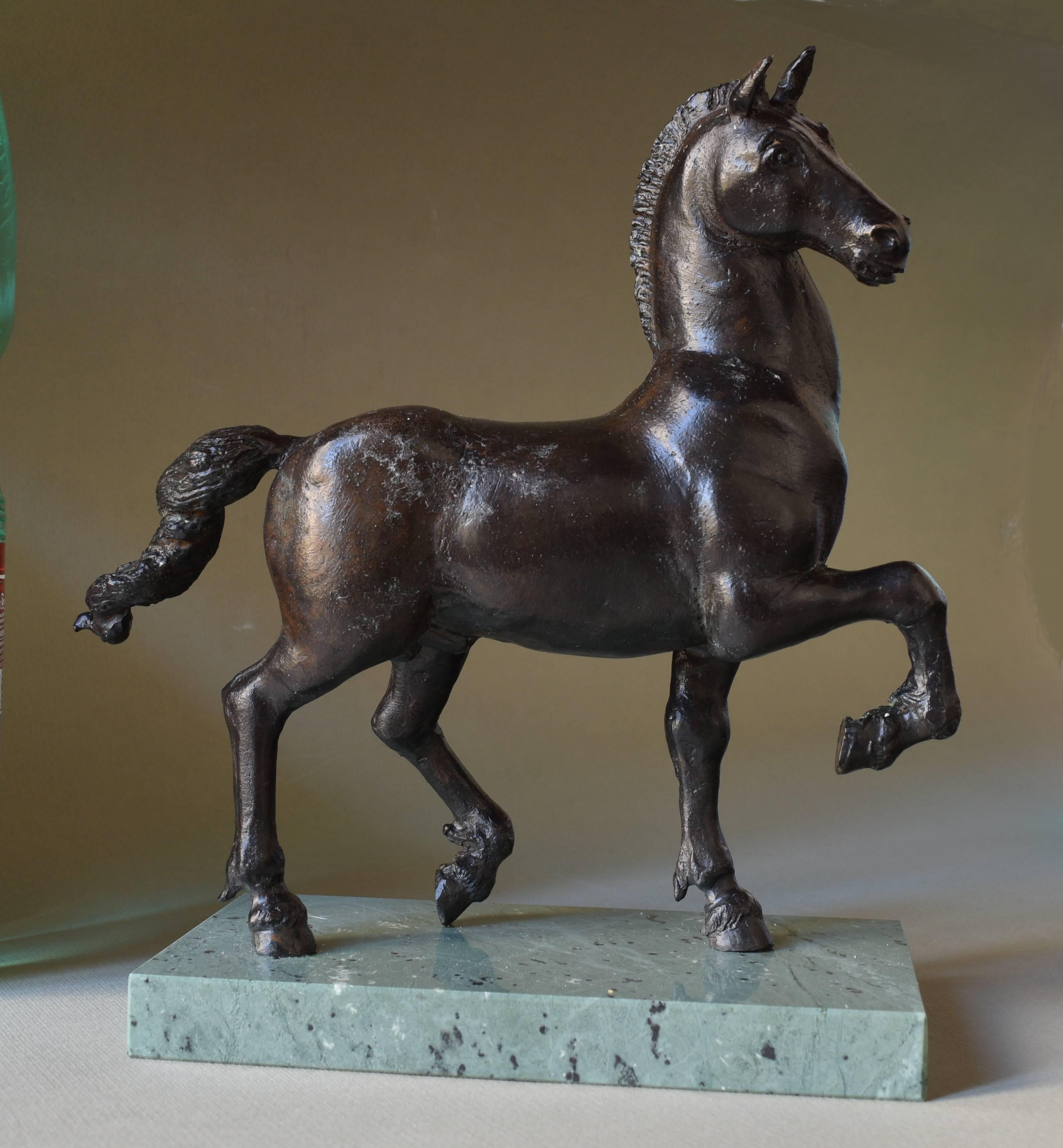 Matthew James Collins Figurative Sculpture - Equus Speculator