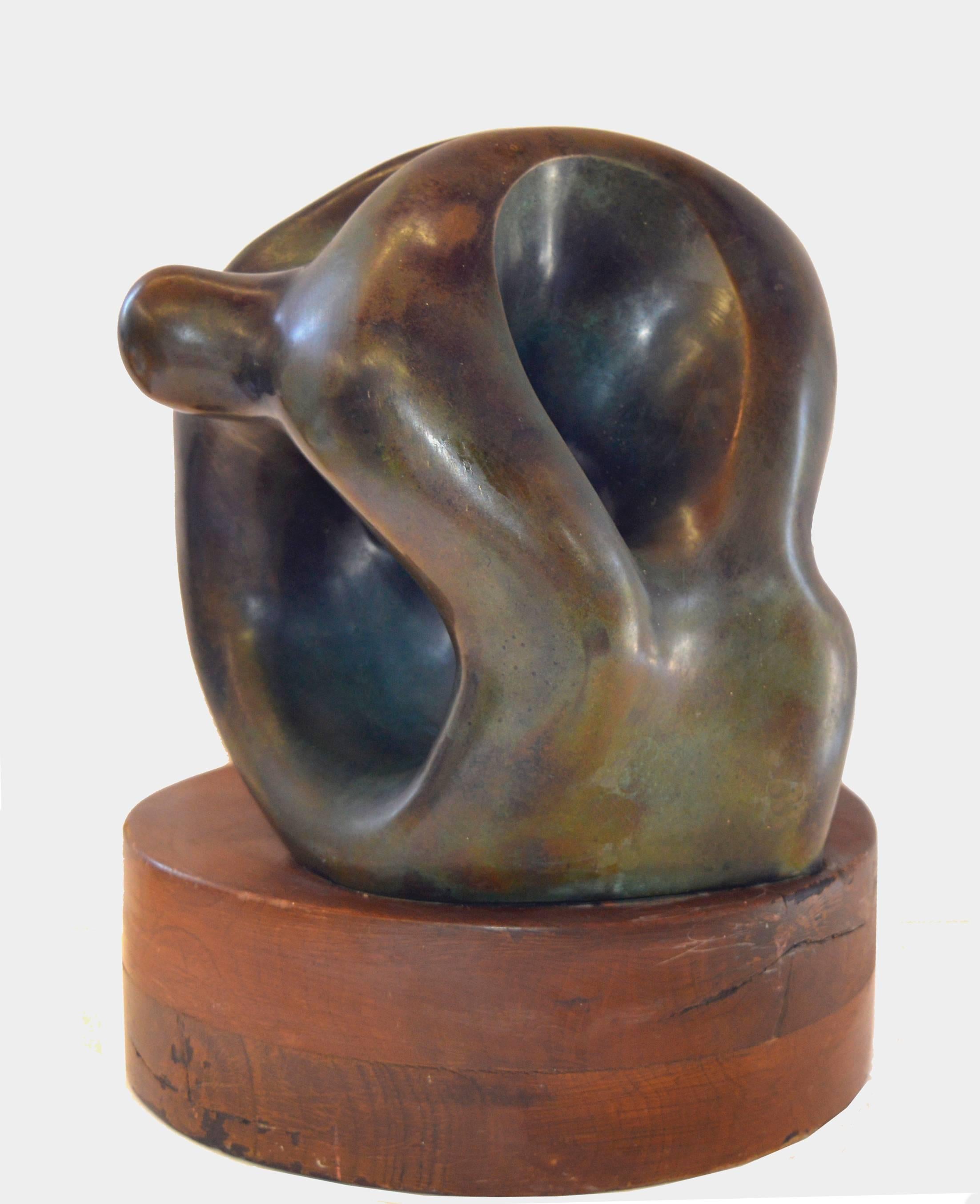Jim Hunolt Abstract Sculpture - Unrelenting