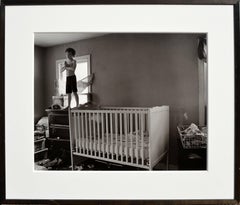 Vintage-Fotografie – Junge und Krippe, Teenage-Mädchen in Texas
