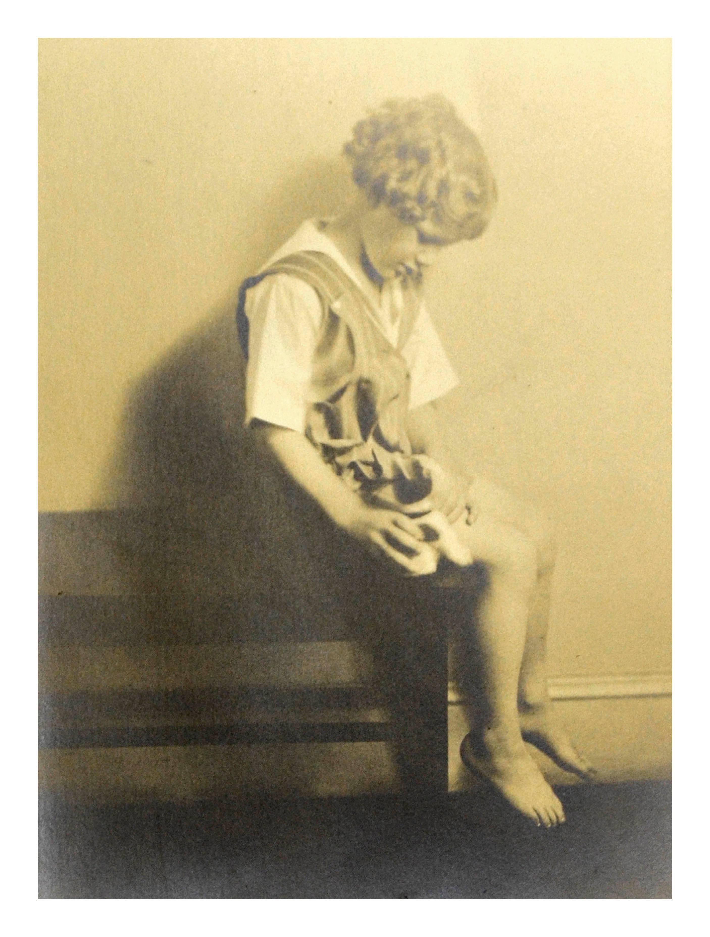 Porträt eines jungen Mädchens (Fotorealismus), Photograph, von Richard Dooner