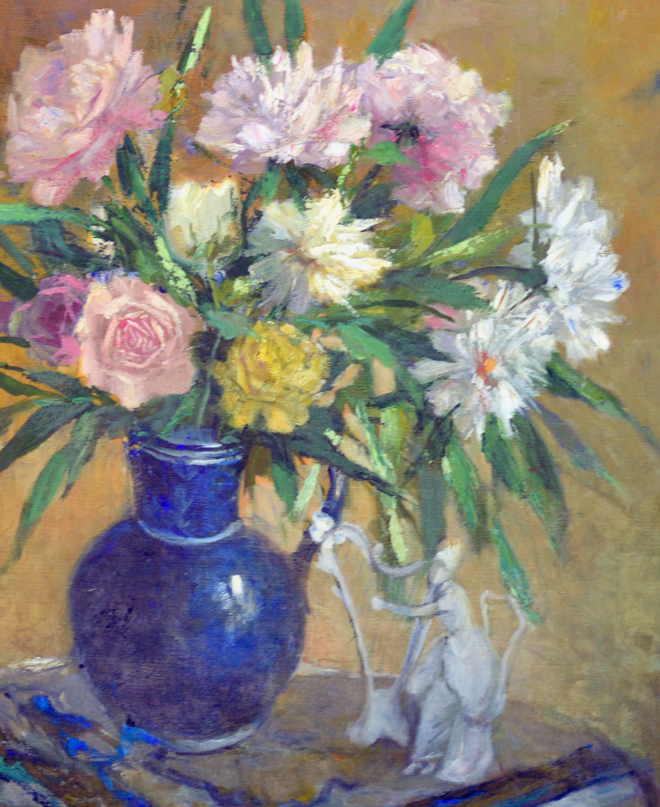 Bodegón de rosas con jarrón azul de mediados de siglo - Painting Impresionista de Virgi Cokelberghs