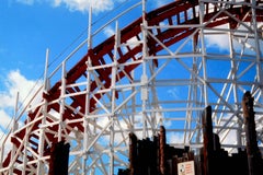 « You May Get Wet » (Vous pouvez mourir sous le vent) - Photographie couleur du podium de Santa Cruz