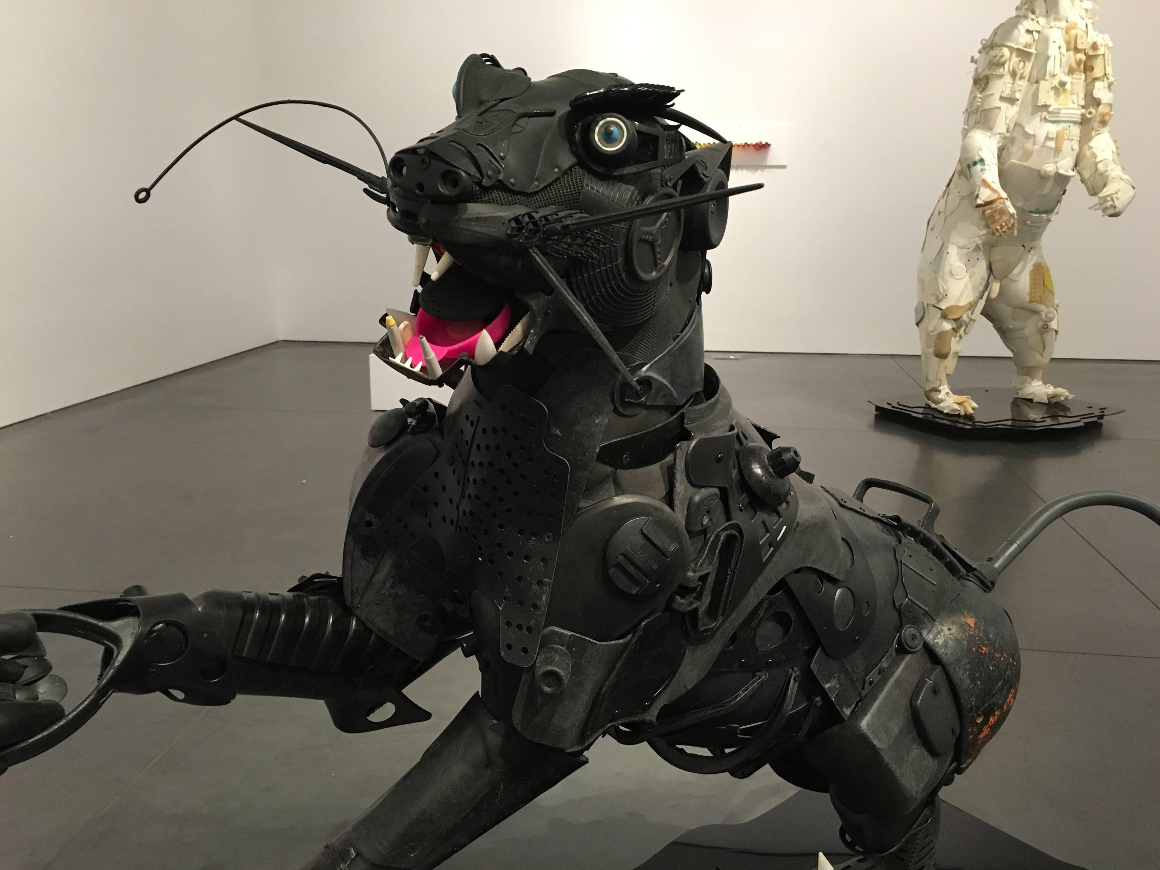 Black Panther - Sculpture by Gilles Cenazandotti
