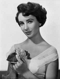 Elizabeth Taylor With Flowers Fine Art Print