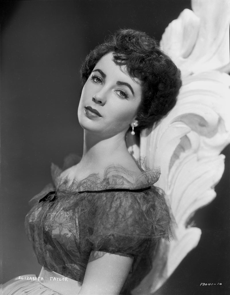 A.L. Whitey Schafer Portrait Photograph - Elizabeth Taylor Leaning Back Fine Art Print