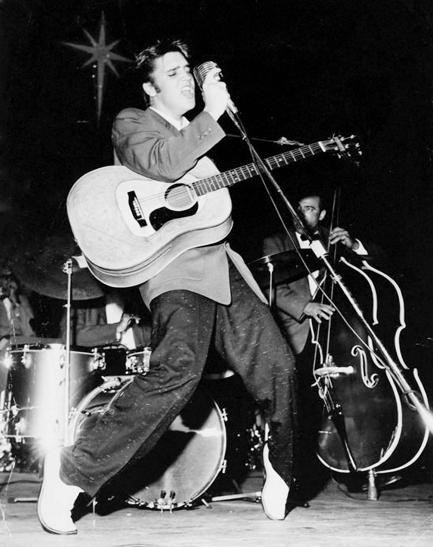 Charles Trainor Black and White Photograph - Elis Presley, The King of Rock N' Roll Performing Fine Art Print