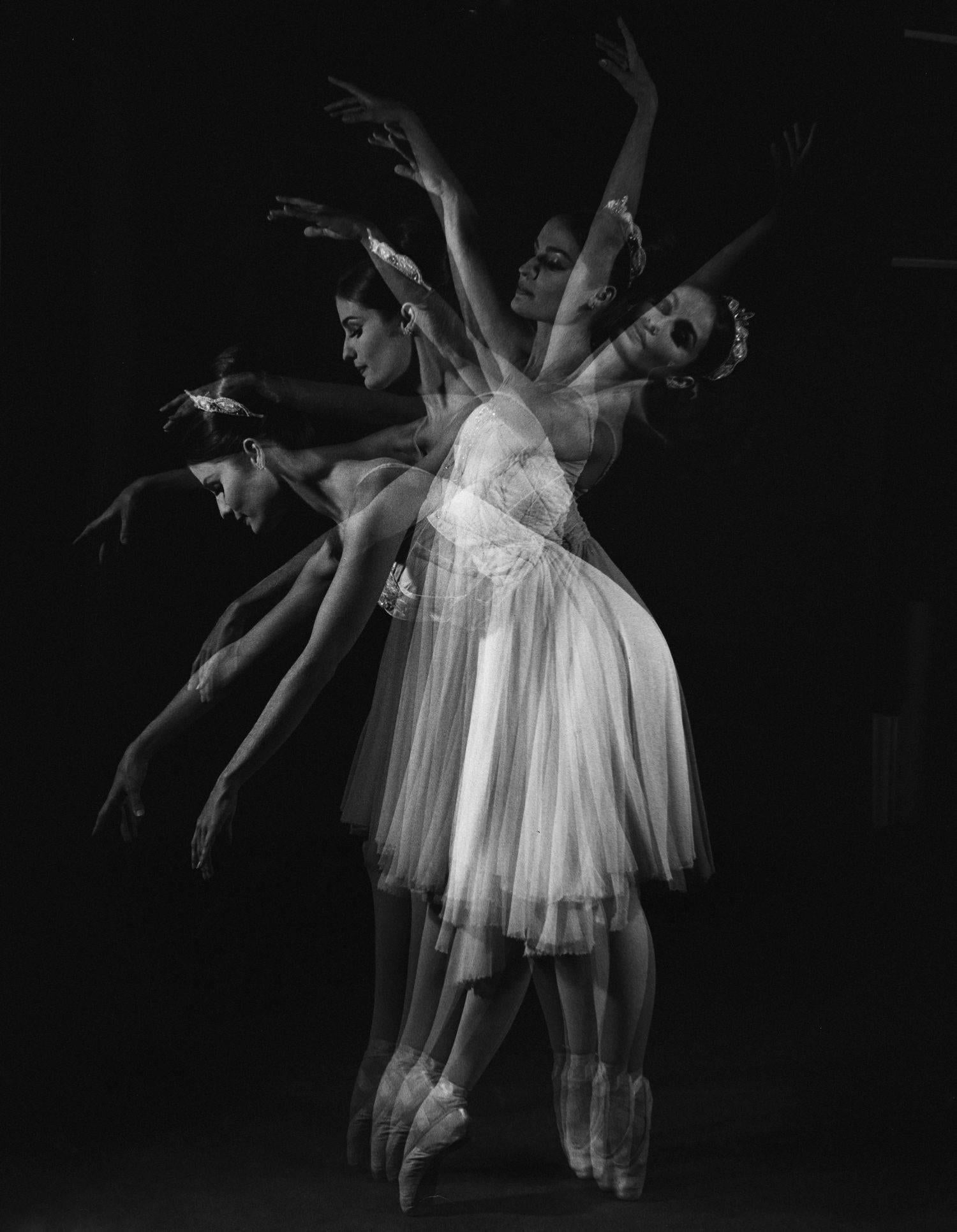 Unknown Black and White Photograph - Ballerina Fine Art Print