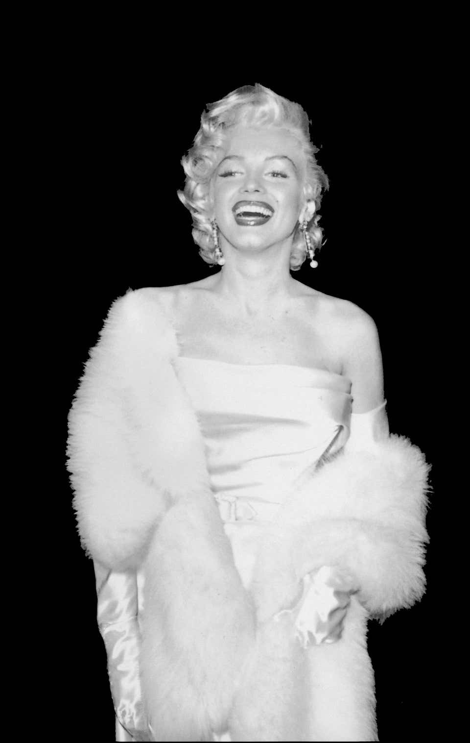 Frank Worth - Marilyn Monroe at 1stDibs
