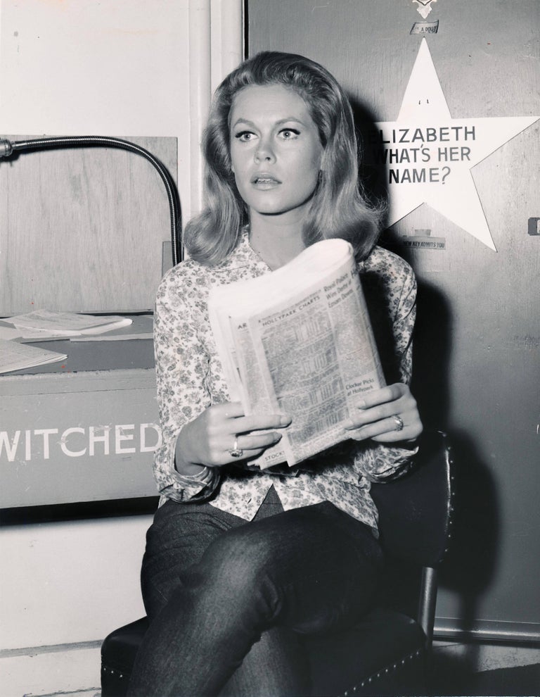 Unknown - Elizabeth Montgomery: Star of "Bewitched" Fine Art Print
