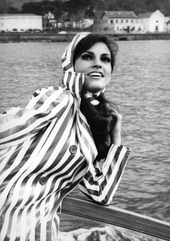 Raquel Welch Smiling Fine Art Print