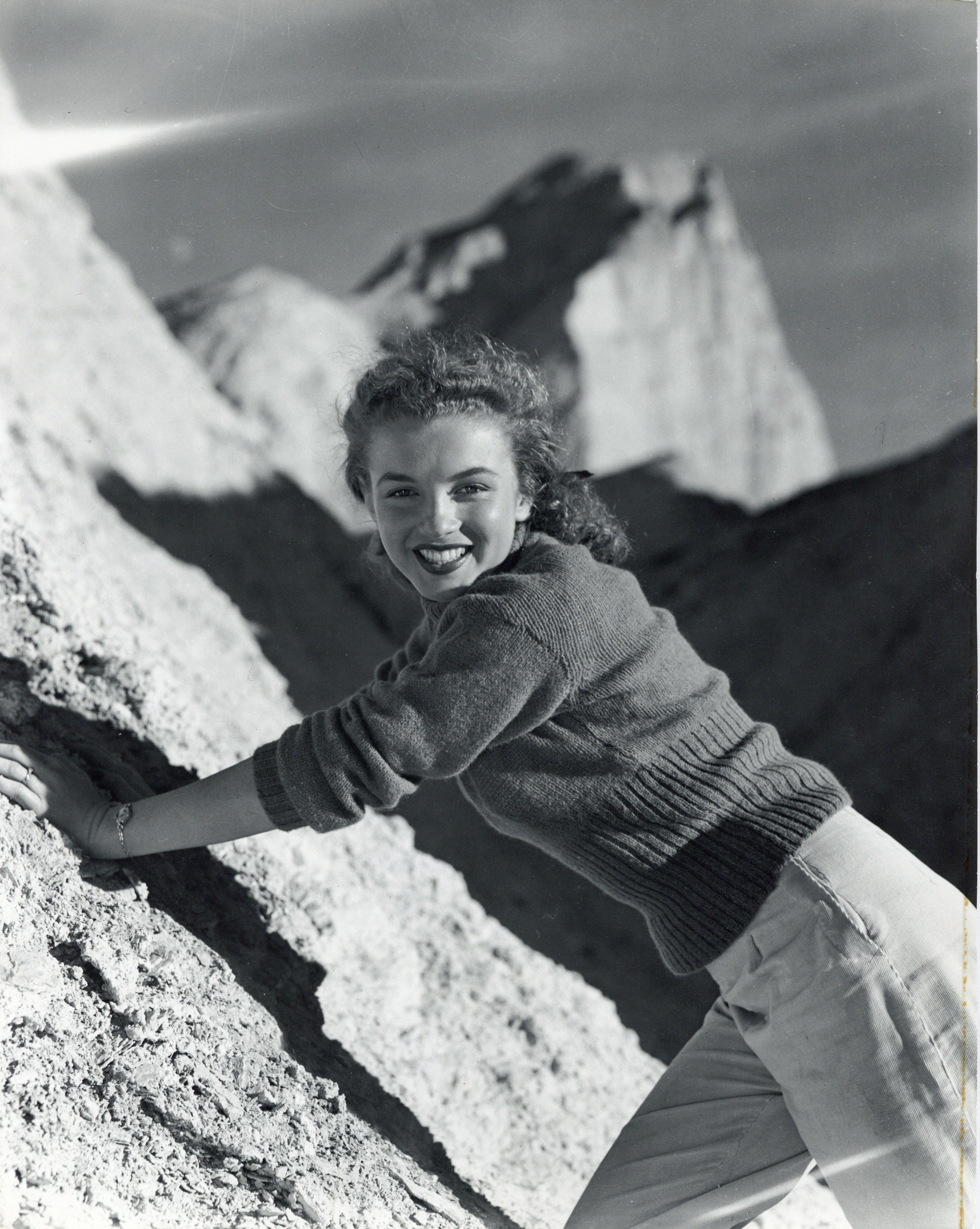 Andre De Dienes Marilyn Monroe Norma Jeane Posing On Mountain