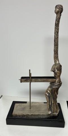 Salvador Dalí, « Vénus à la girafe », sculpture en bronze