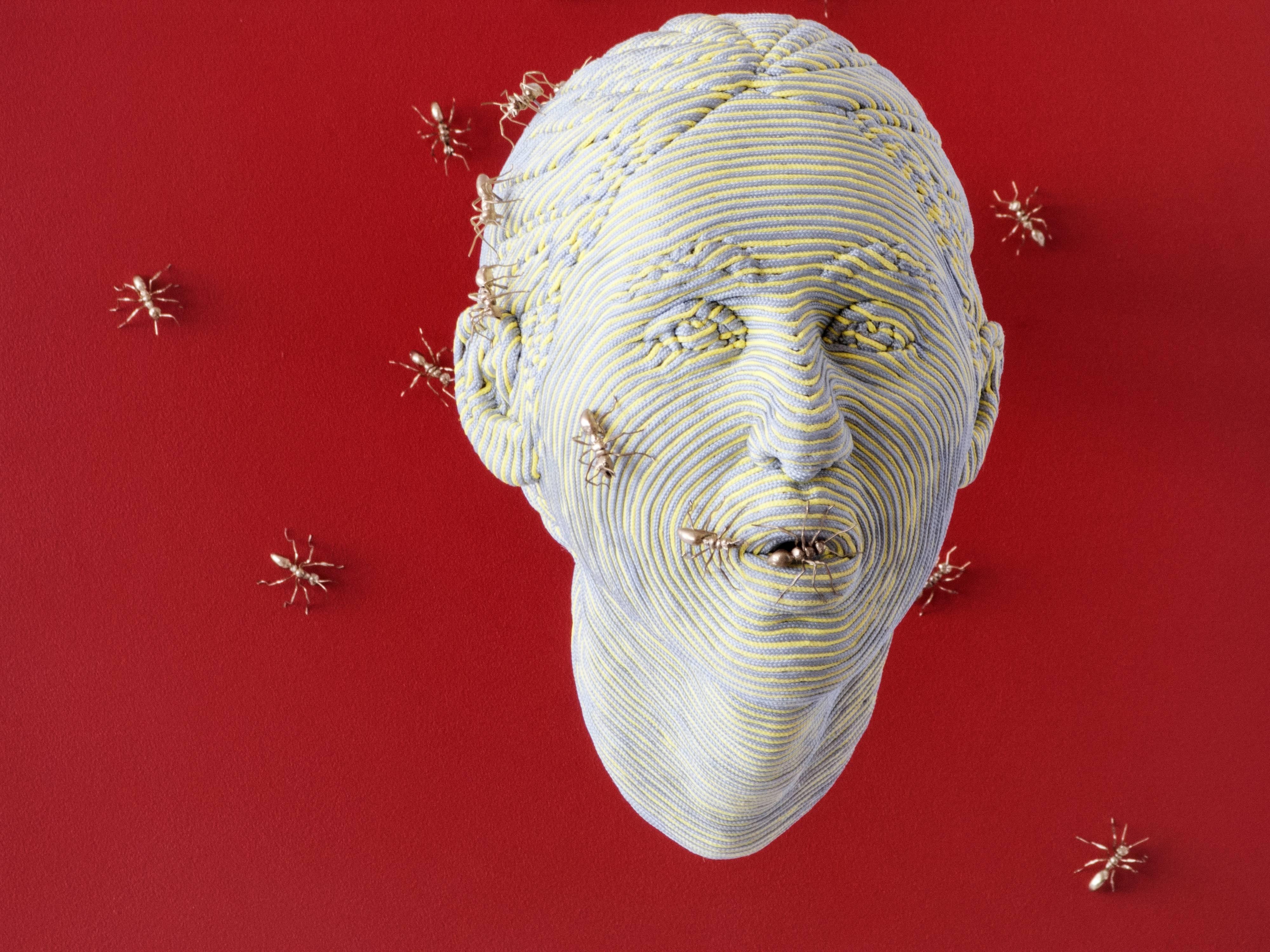 Melody (dream of wealth) - Contemporary Sculpture by Mozart Guerra