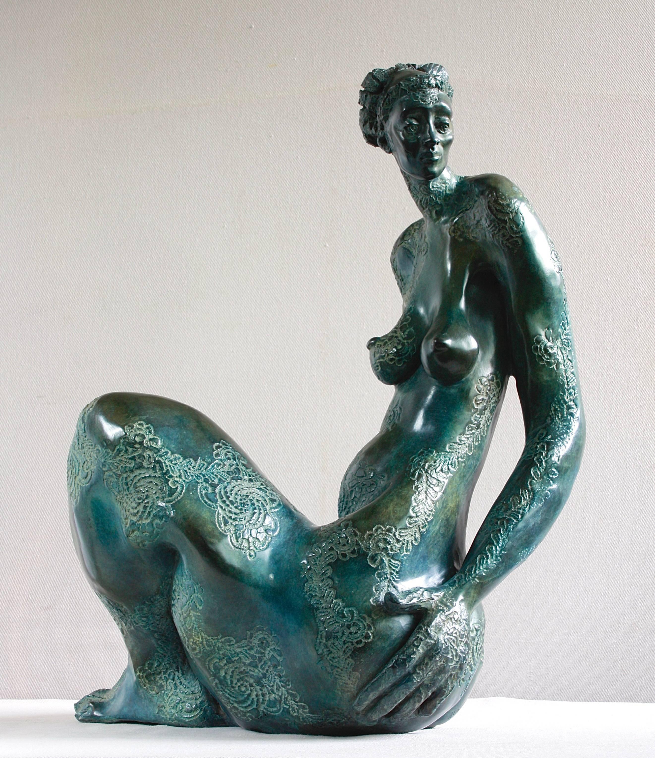 Francine Auvrouin Nude Sculpture - Alice