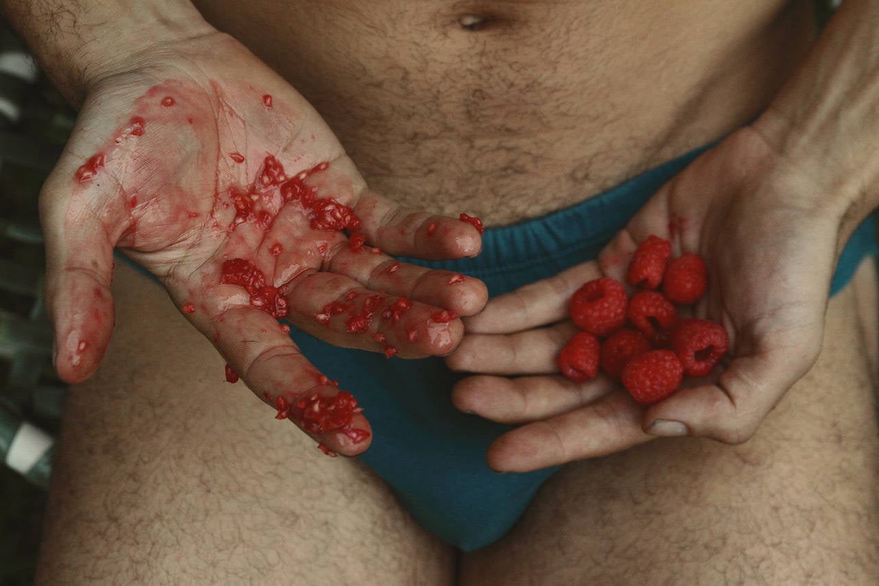 Pola Esther Nude Photograph - Raspberry Kill