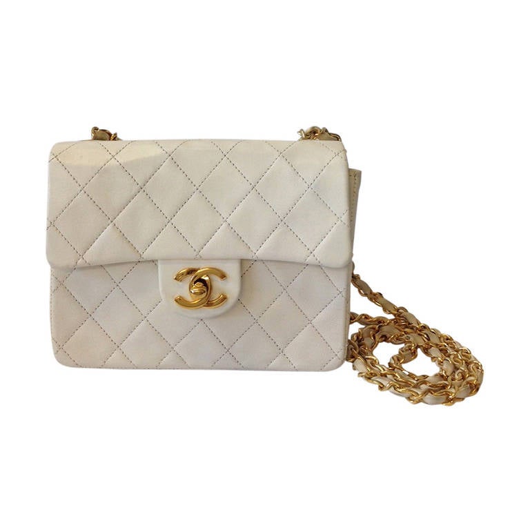 Chanel White Vintage Quilted Lambskin Leather Classic Mini Flap Bag
