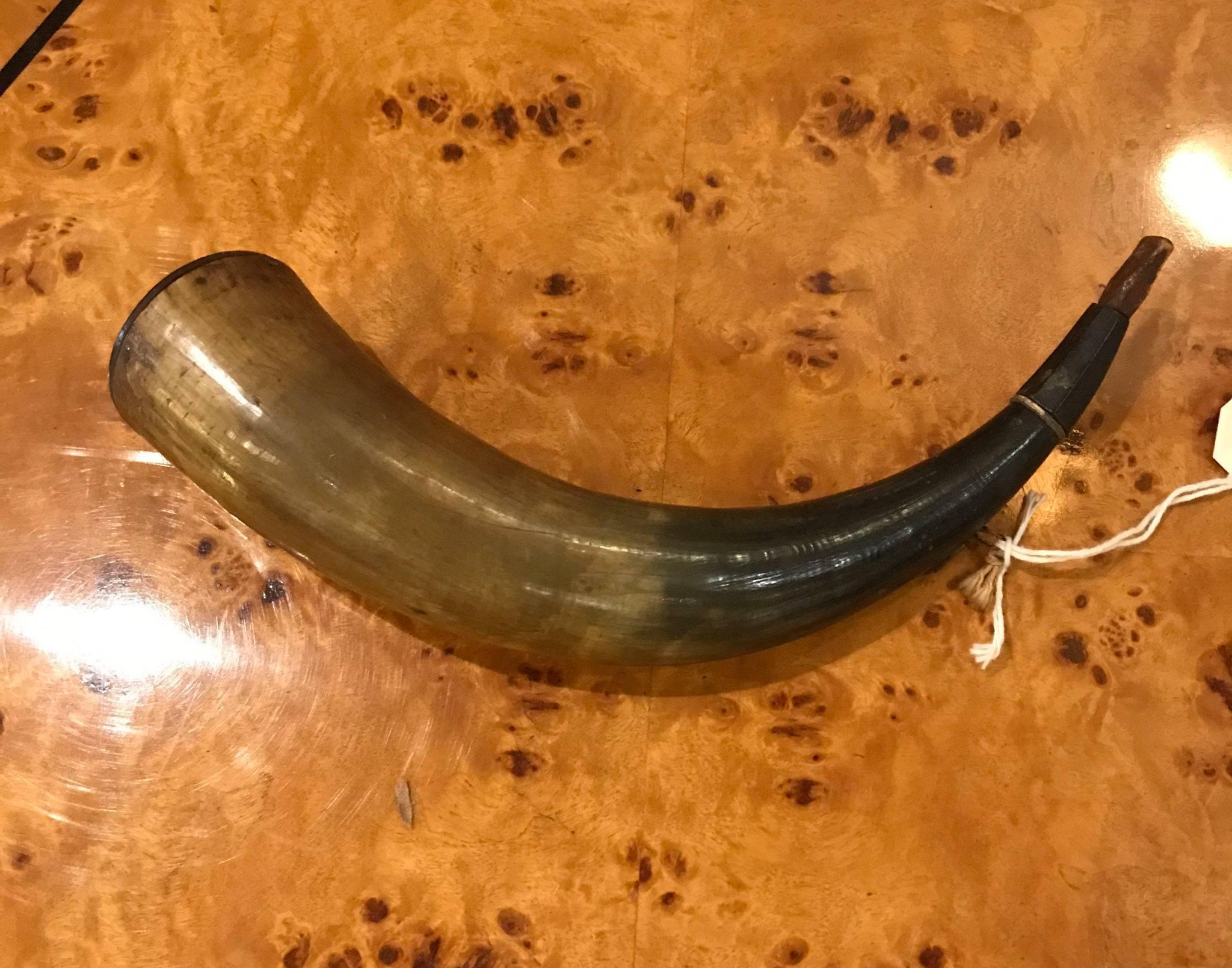 Antique Powder Horn Complete with End Cap & Stopper – 18th Century - Sculpture by Unknown
