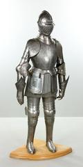 Antique Rare 16th Century Style Life Size Museum Quality Italian Suit of Armor