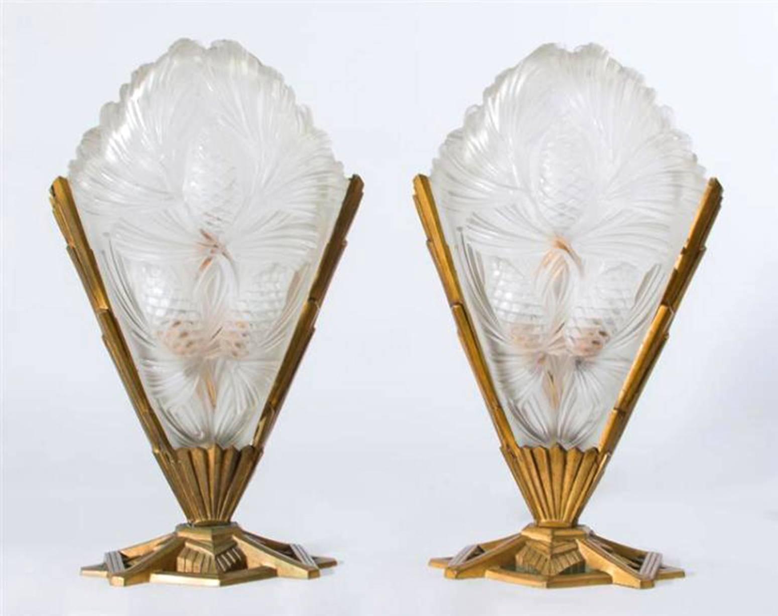 Description: Sabino Paris, Pair of Art Deco Table Lamps 
Molded frosted glass, gilt brass 
Signed by Sabino on the Glass
Dimensions: 18 x 10 x 6 in.

Signed &quot;SABINO PARIS&quot; 