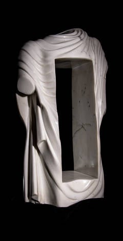 Drape Dans Le Vide (Draped in the Space)