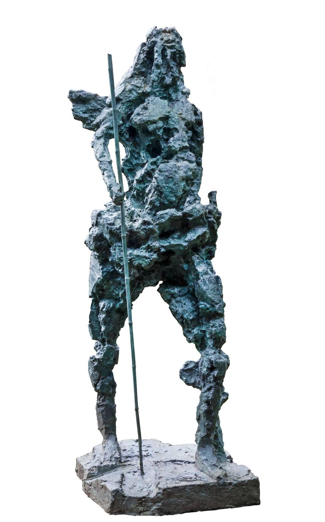 Zhang Feng Figurative Sculpture - Walking the world 