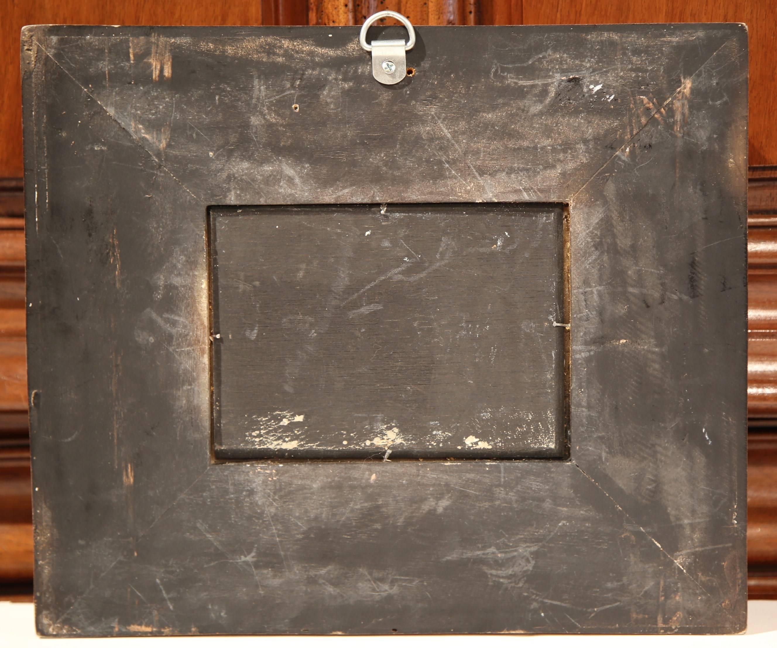 De taille parfaitement réduite et d'une belle composition, cette peinture à l'huile sur carton serait un bel ajout à une salle d'eau, un bureau ou un mur de galerie. Peinte en Normandie, en France, vers 1960, l'œuvre présente une scène