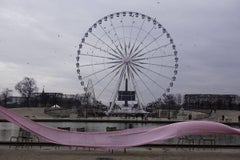 La grande rouge, Paris 