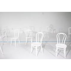 Delpozo (white chairs with blue line) 6
