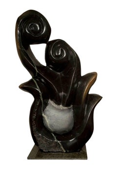 "Flower" Carved Springstone signed by Rangarirai Makunde