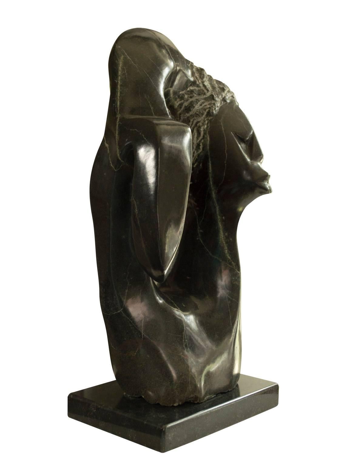 « Mermaid », pierre à ressort sculptée de Farai Darare en vente 7