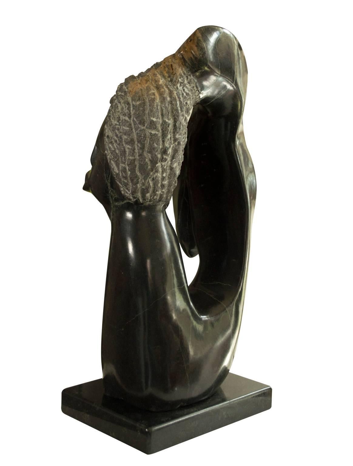 « Mermaid », pierre à ressort sculptée de Farai Darare en vente 3