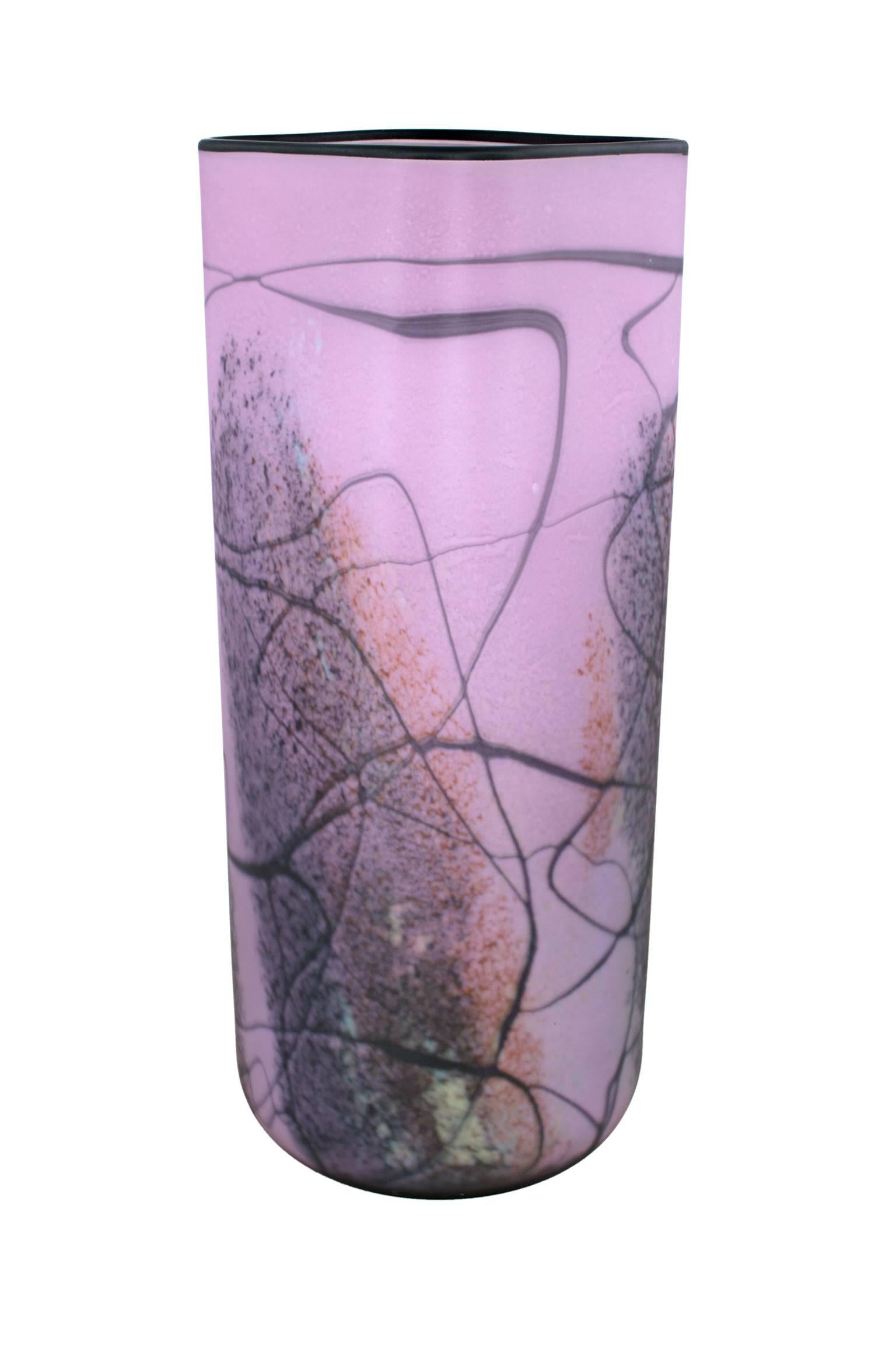 „Purple Matte Vase“, handgeblasenes Glas, signiert von Ioan Nemtoi