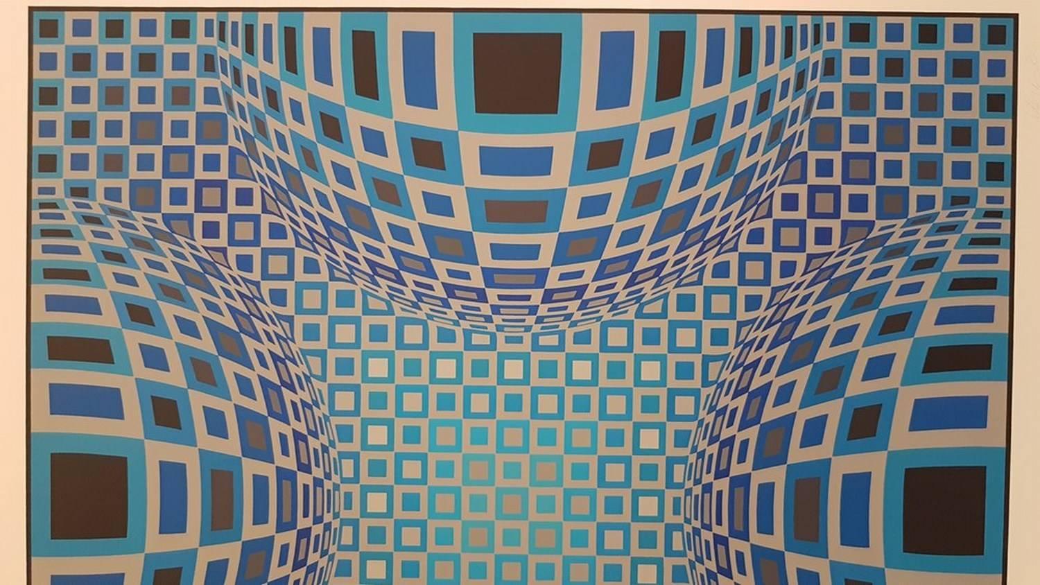 op art spheres