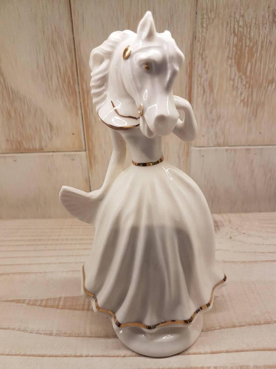 Jen Watson Figurative Sculpture - Horse Head Woman