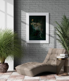 Trono de flores 3 (Retrato, Floral, Onírico, Surrealista, Fantasmal)