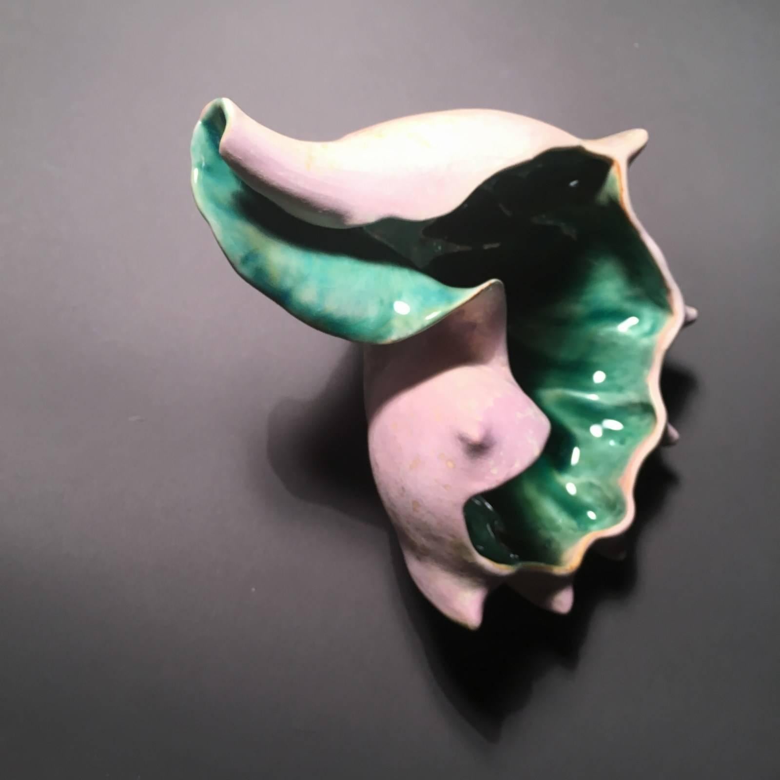 Meditation bowl inspired by a conch shell - Sculpture by Alice Ballard