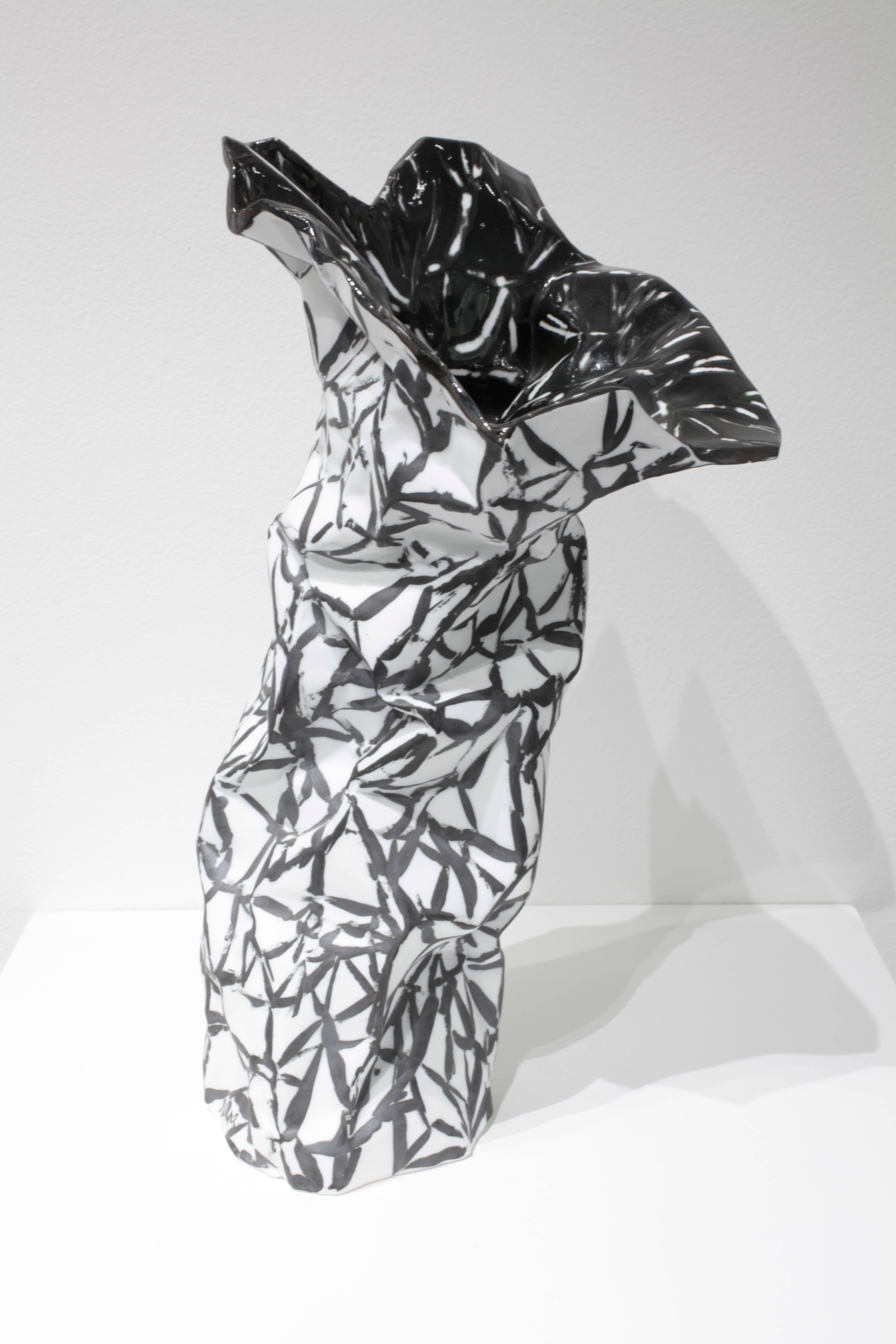 Terry Rose Abstract Sculpture - Jingdezhen 1