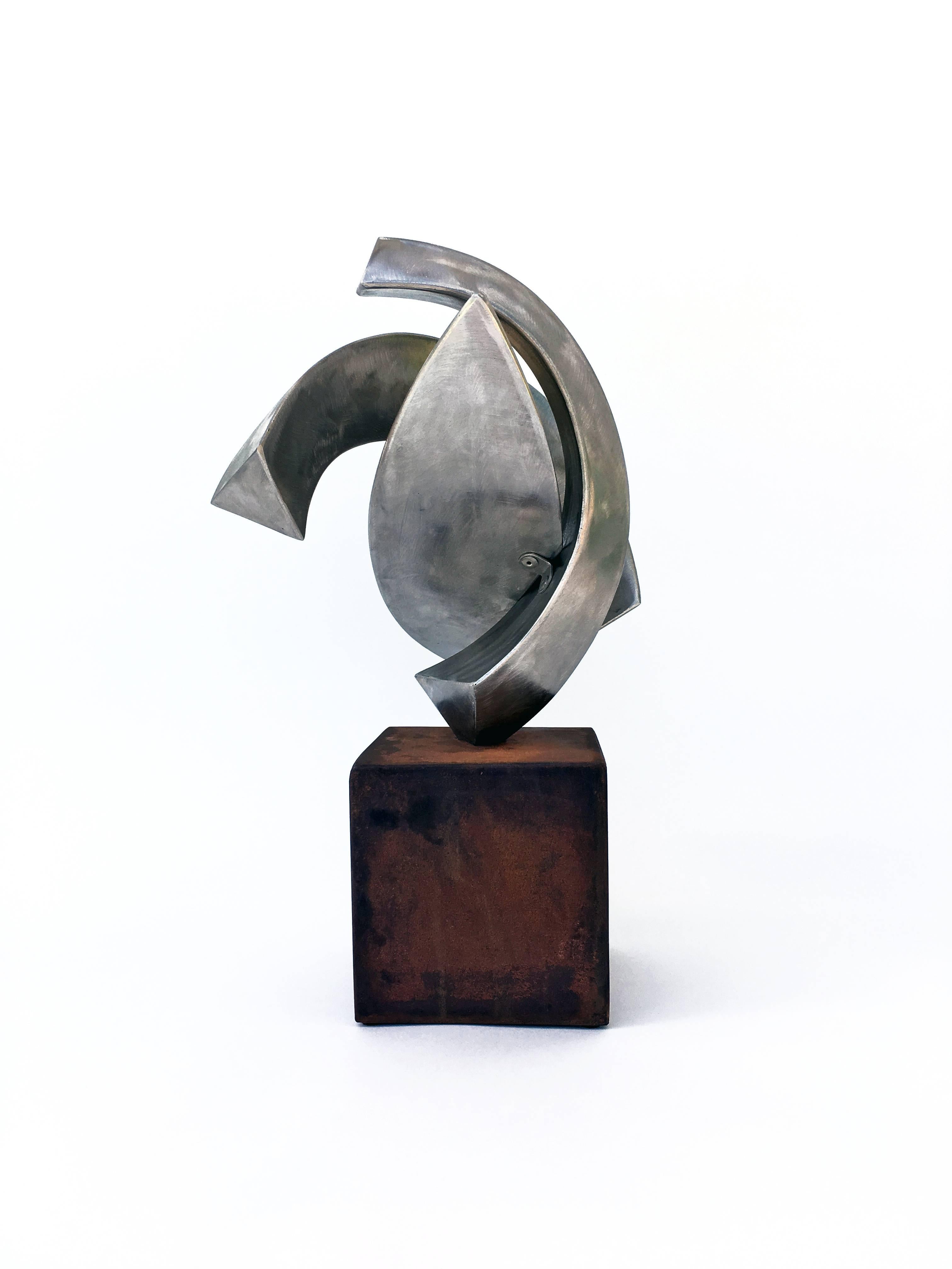 Genoma III - Abstract Geometric Sculpture by Carlos Gonzalez