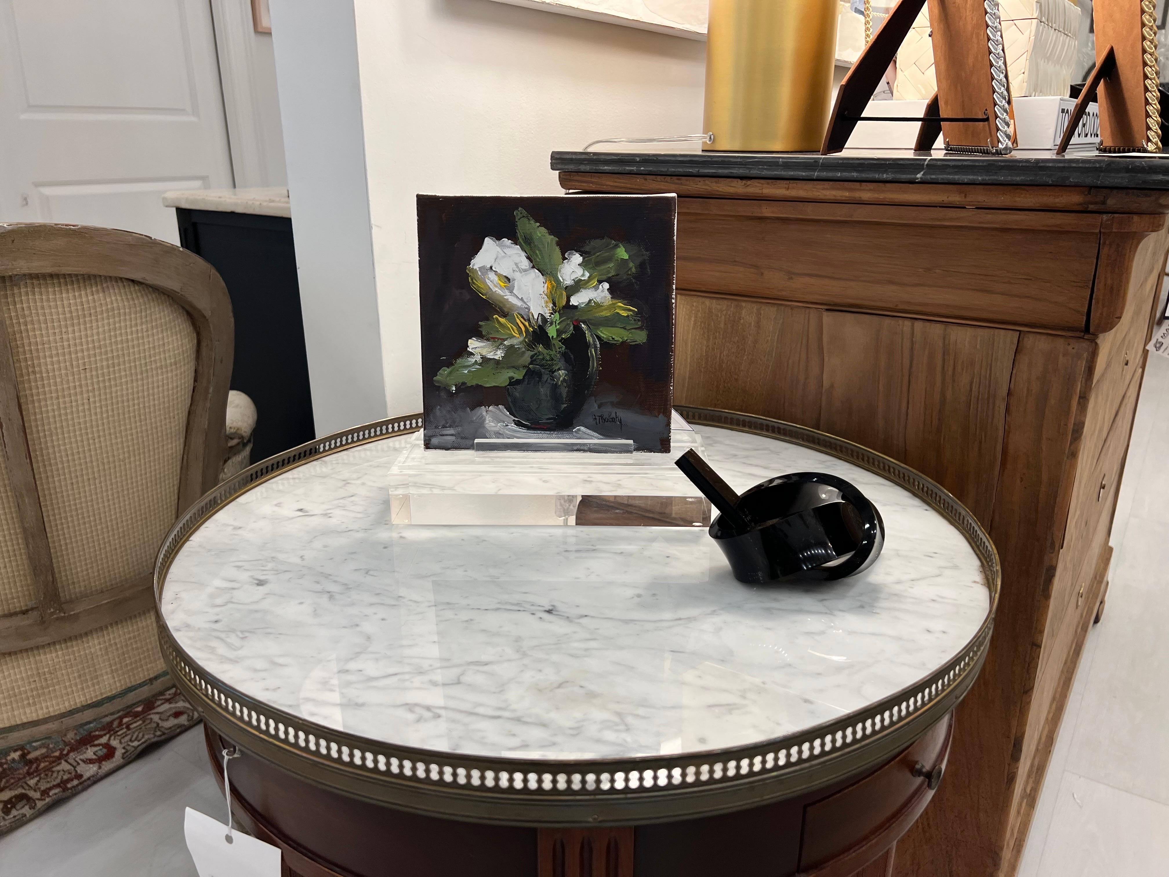 Jolies Fleurs Blanches von Andree Thobaty, zeitgenössisches geblümtes Gemälde 1