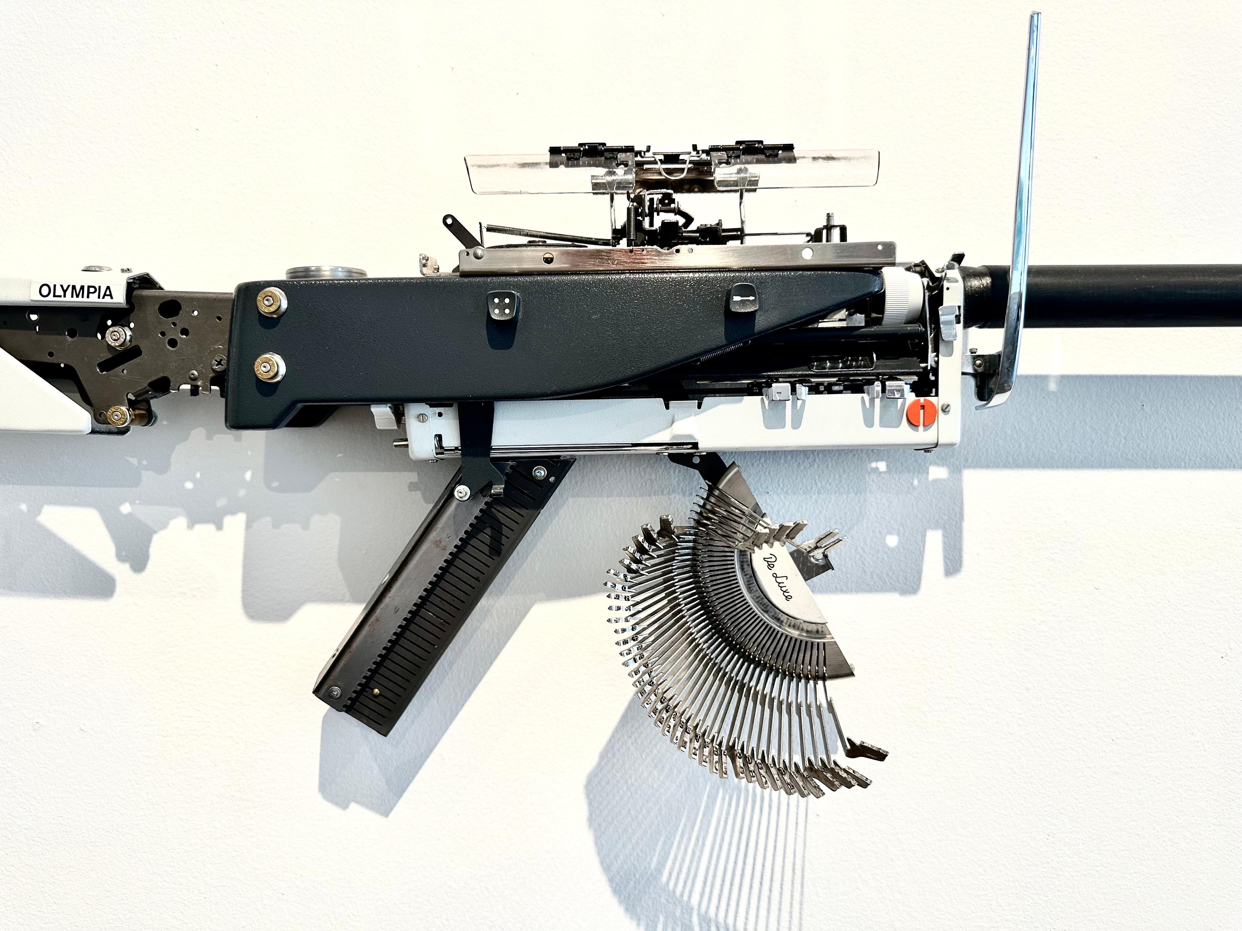 Typewriter Machine Guns by Eric Nado - Die 