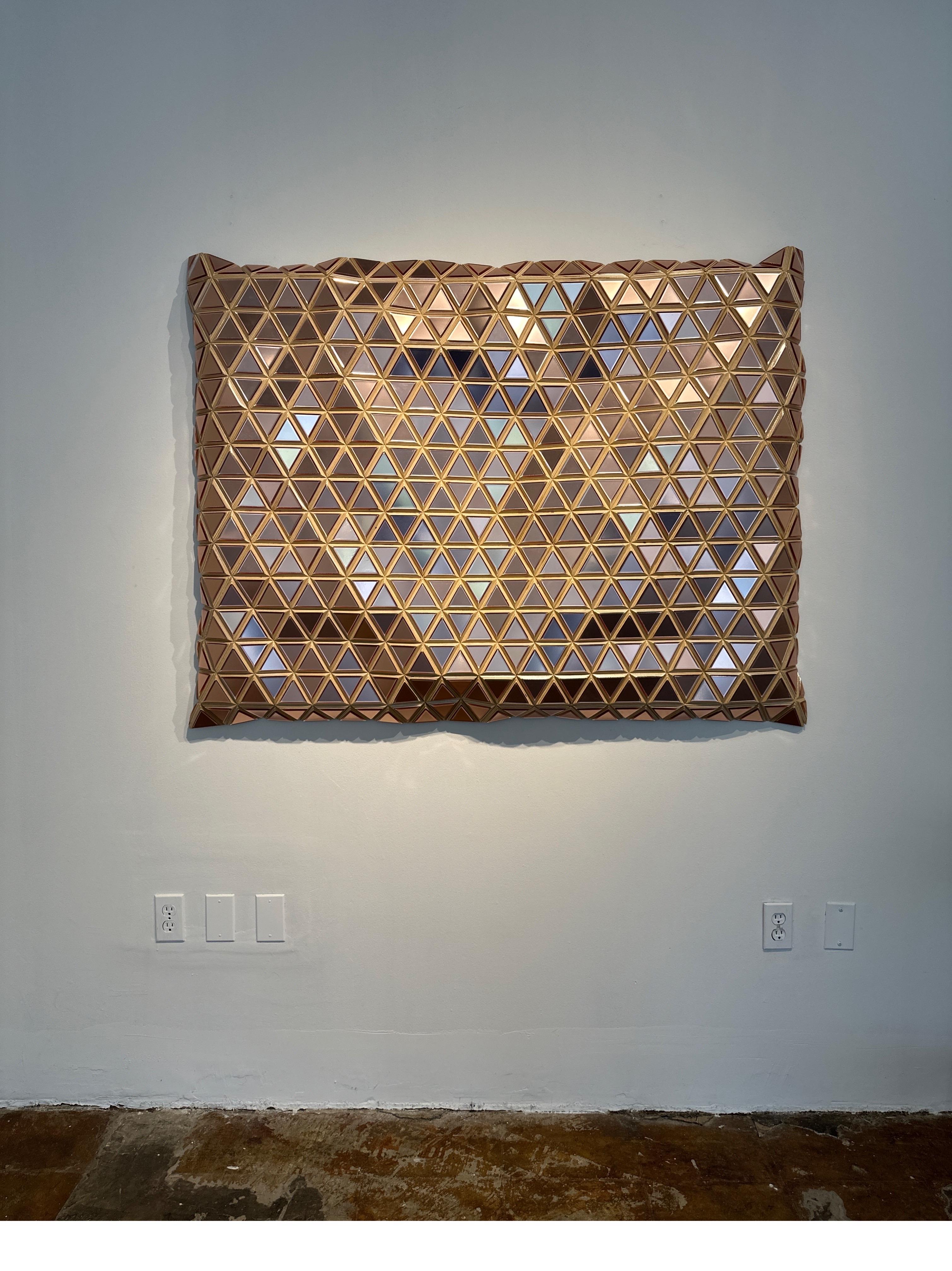 Rose Gold Shimmers, Abstract metallic wooden carved modern wall sculpture, pink en venta 6