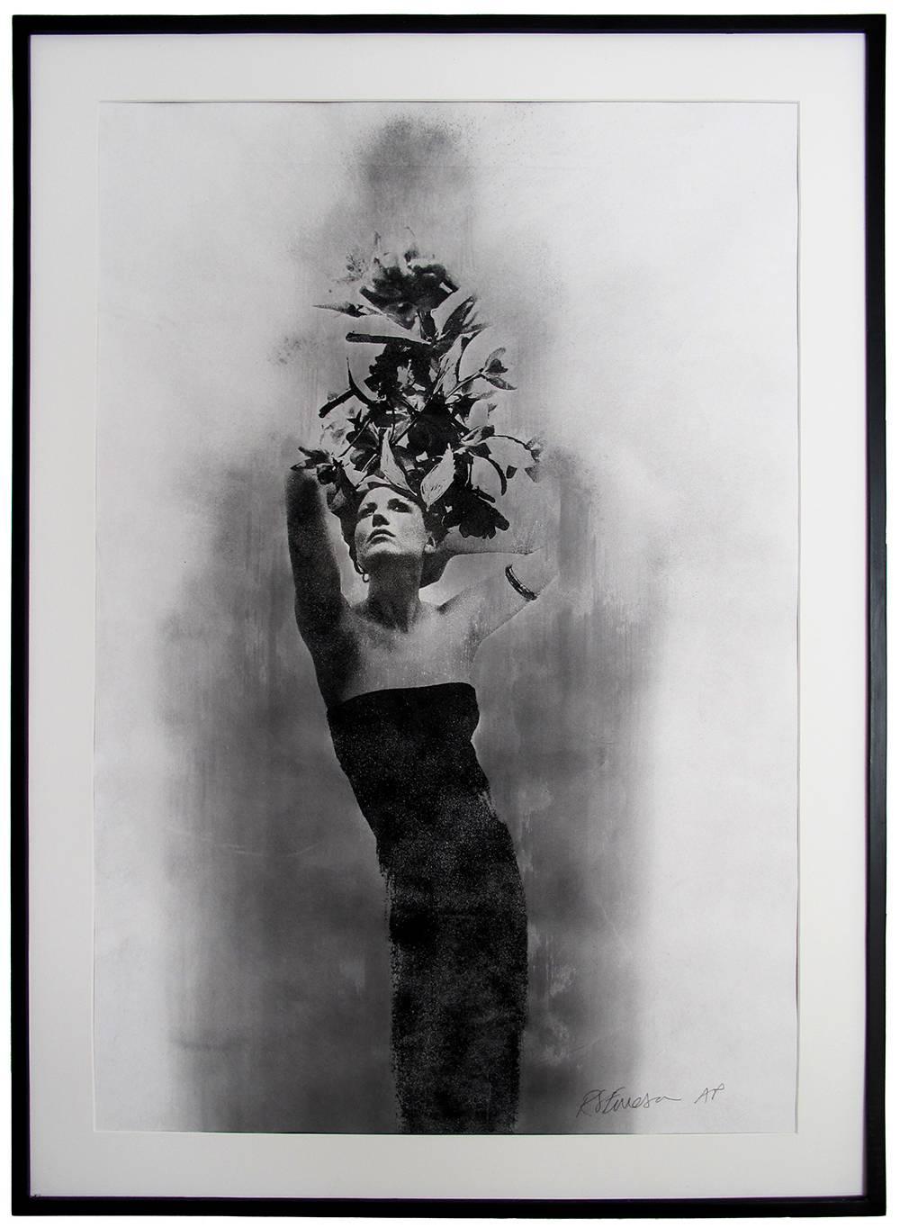 Ele, sérigraphie sur papier de soie technique mixte, portrait de femme - Photograph de Rosie Emerson
