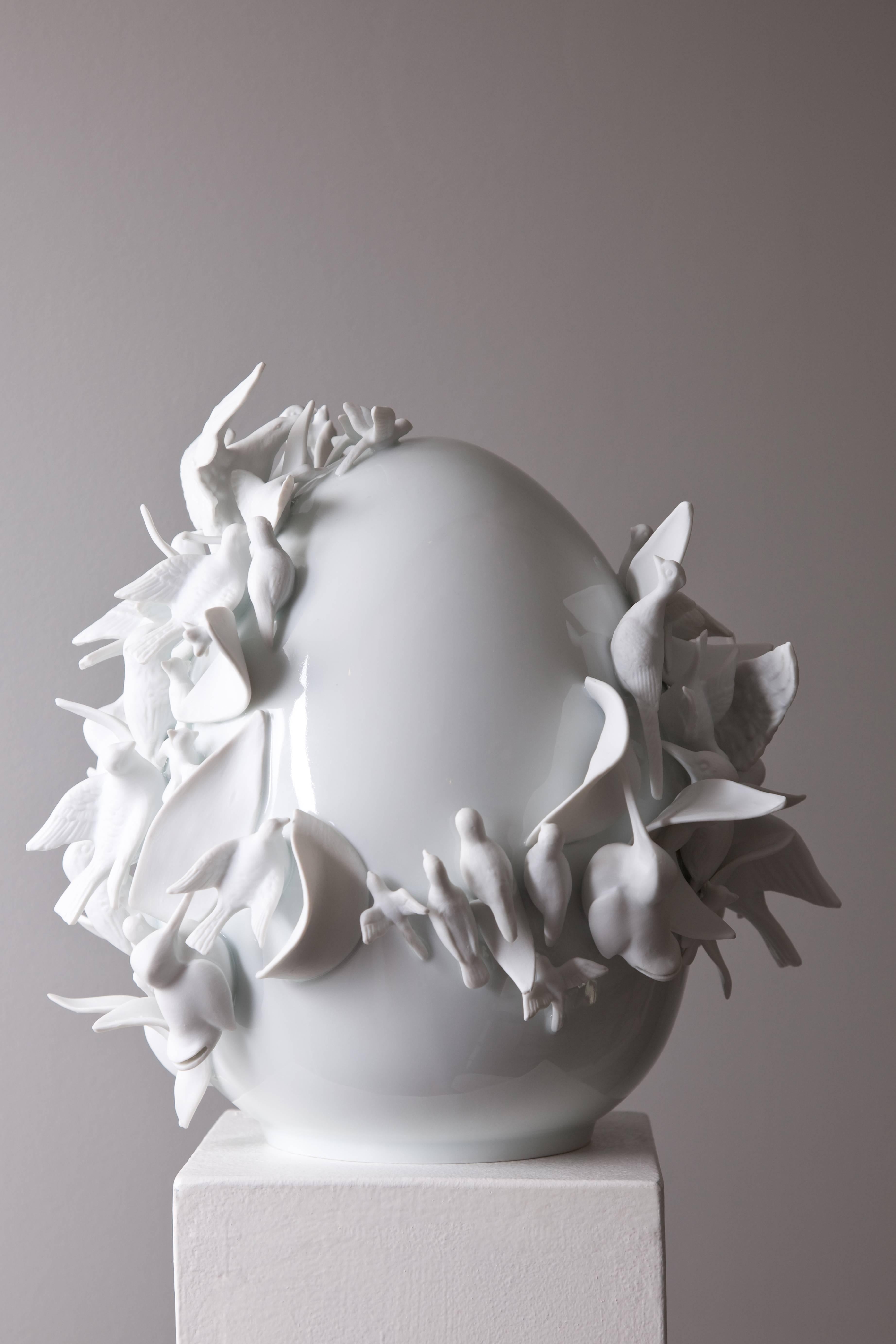 Juliette Clovis Figurative Sculpture - Jungle Egg - Limoges Porcelain, Enamel and Biscuit