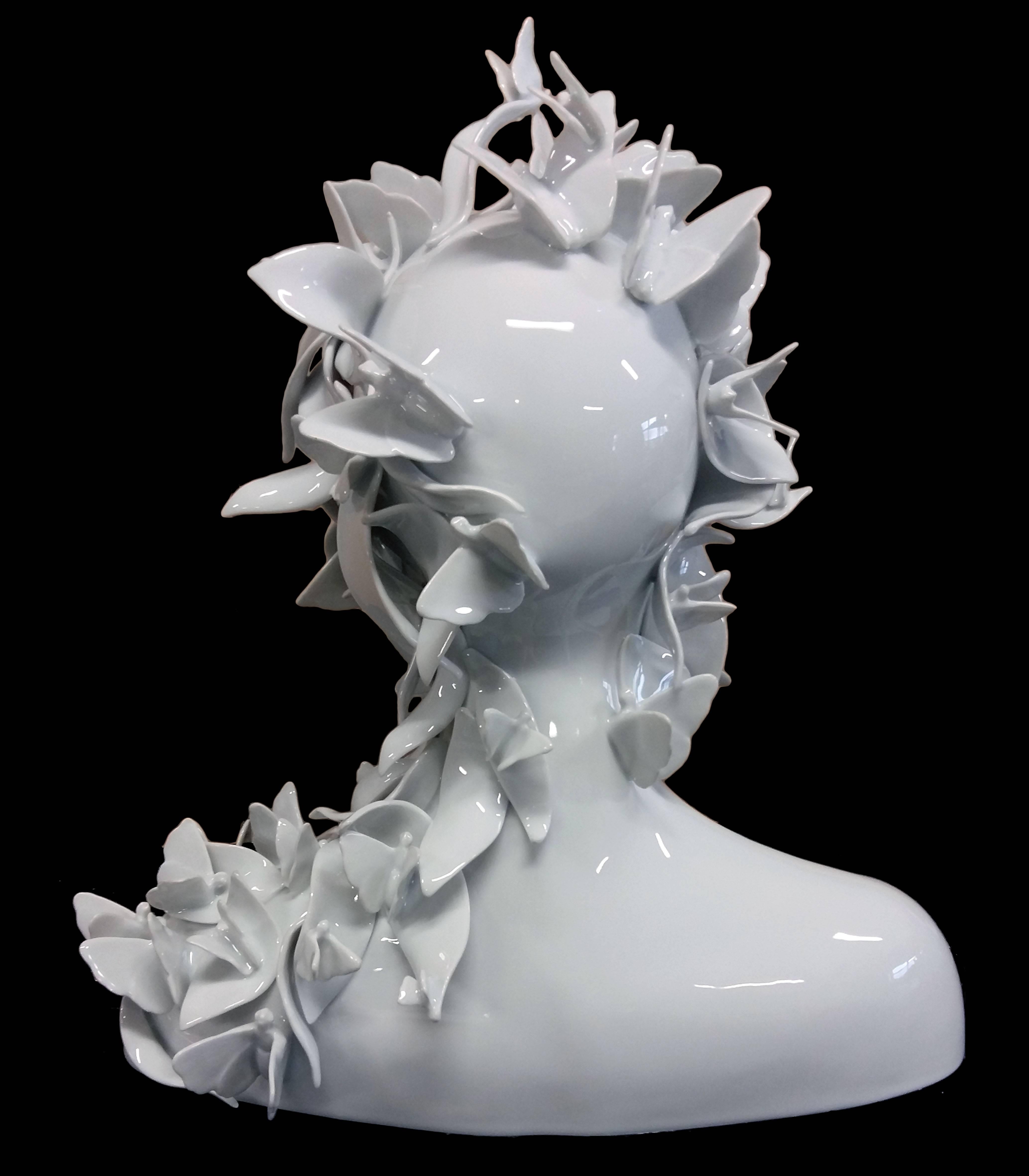 Jungle Bust - Limoges Porcelain - Enamel - Sculpture by Juliette Clovis