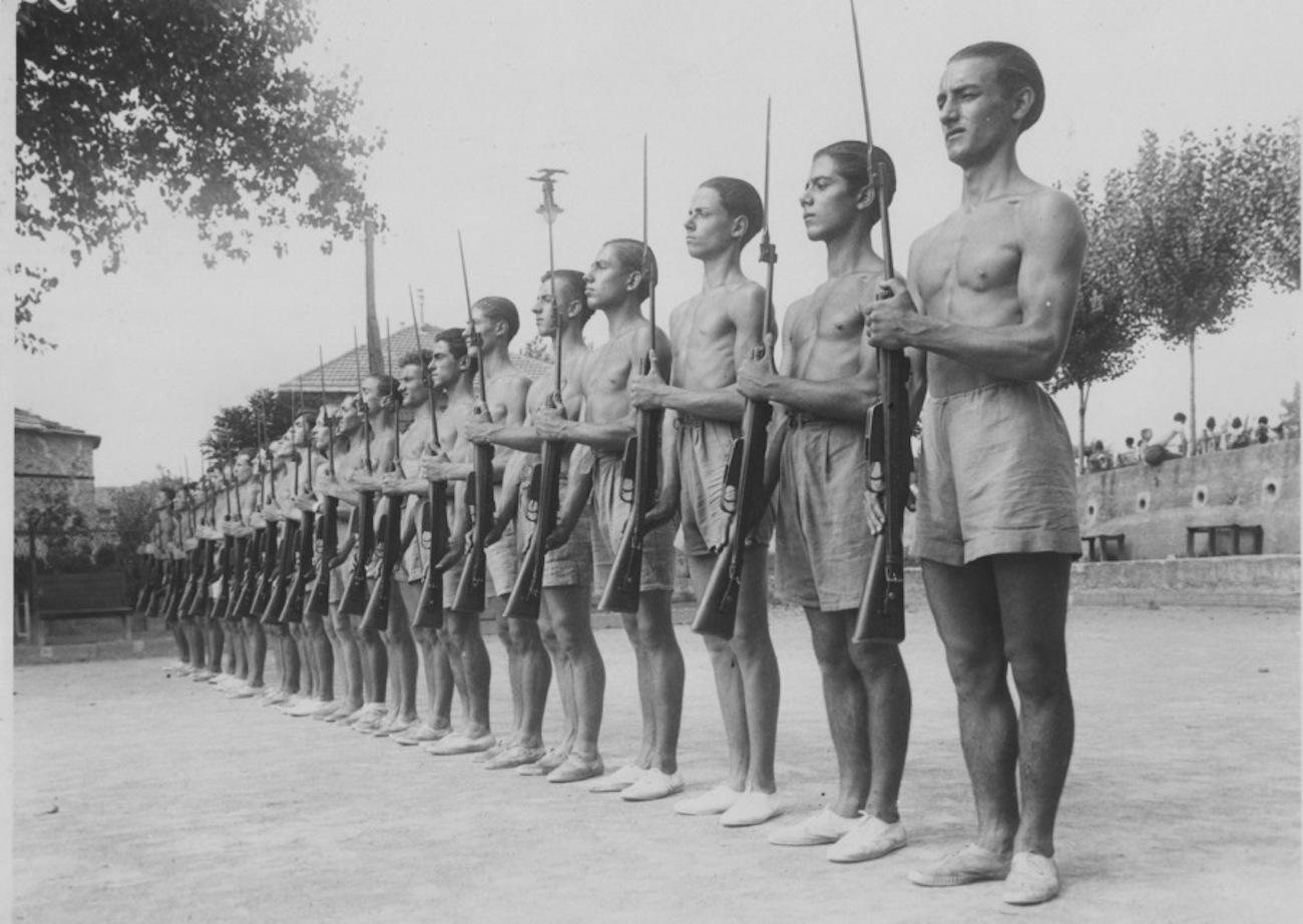 Young Boys Balilla while training - Original Vintage Photo - 1934 ca.