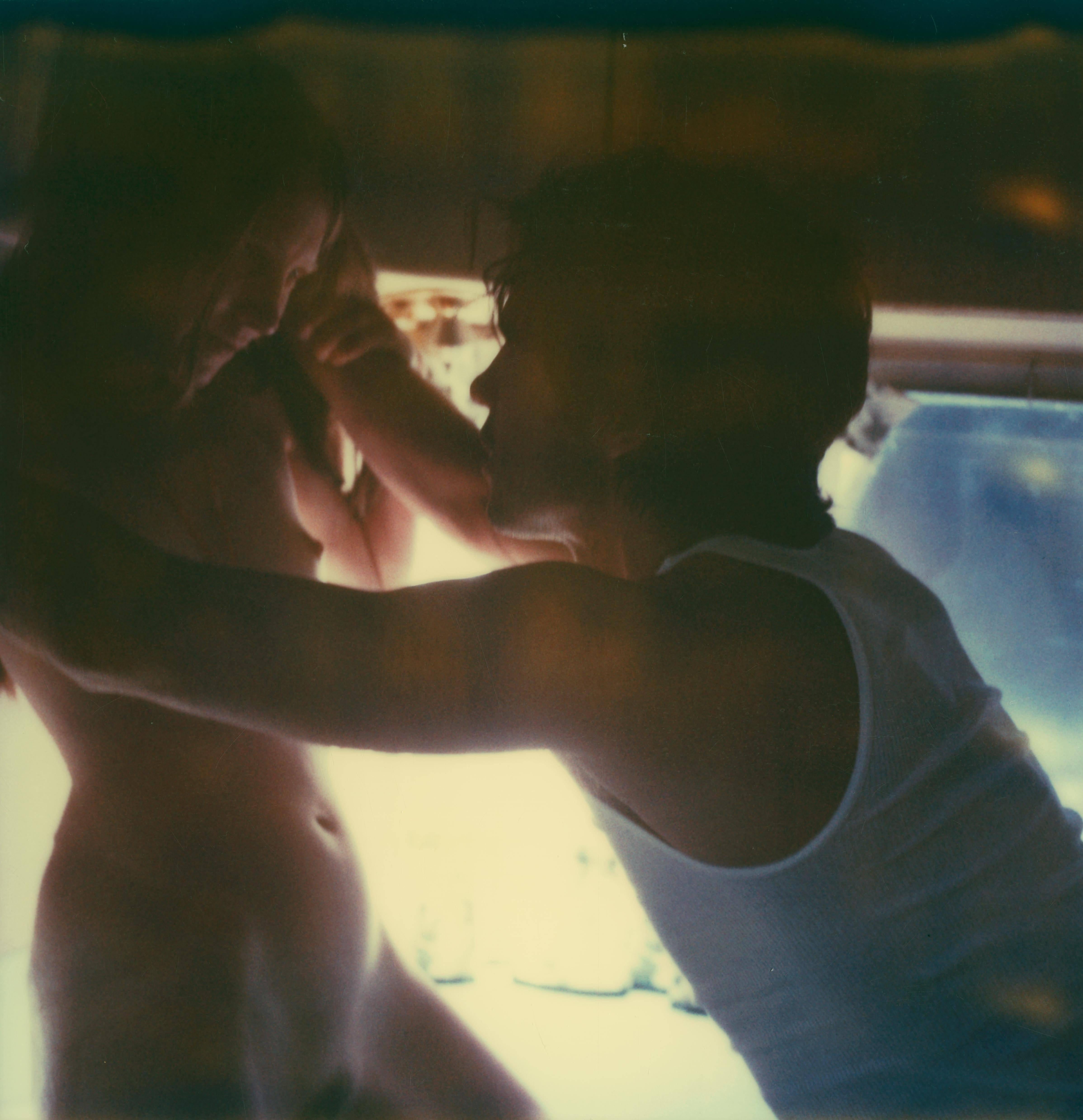 Love Scene against the Wall, analog and mounted, 57x249cm - Contemporary Photograph by Stefanie Schneider