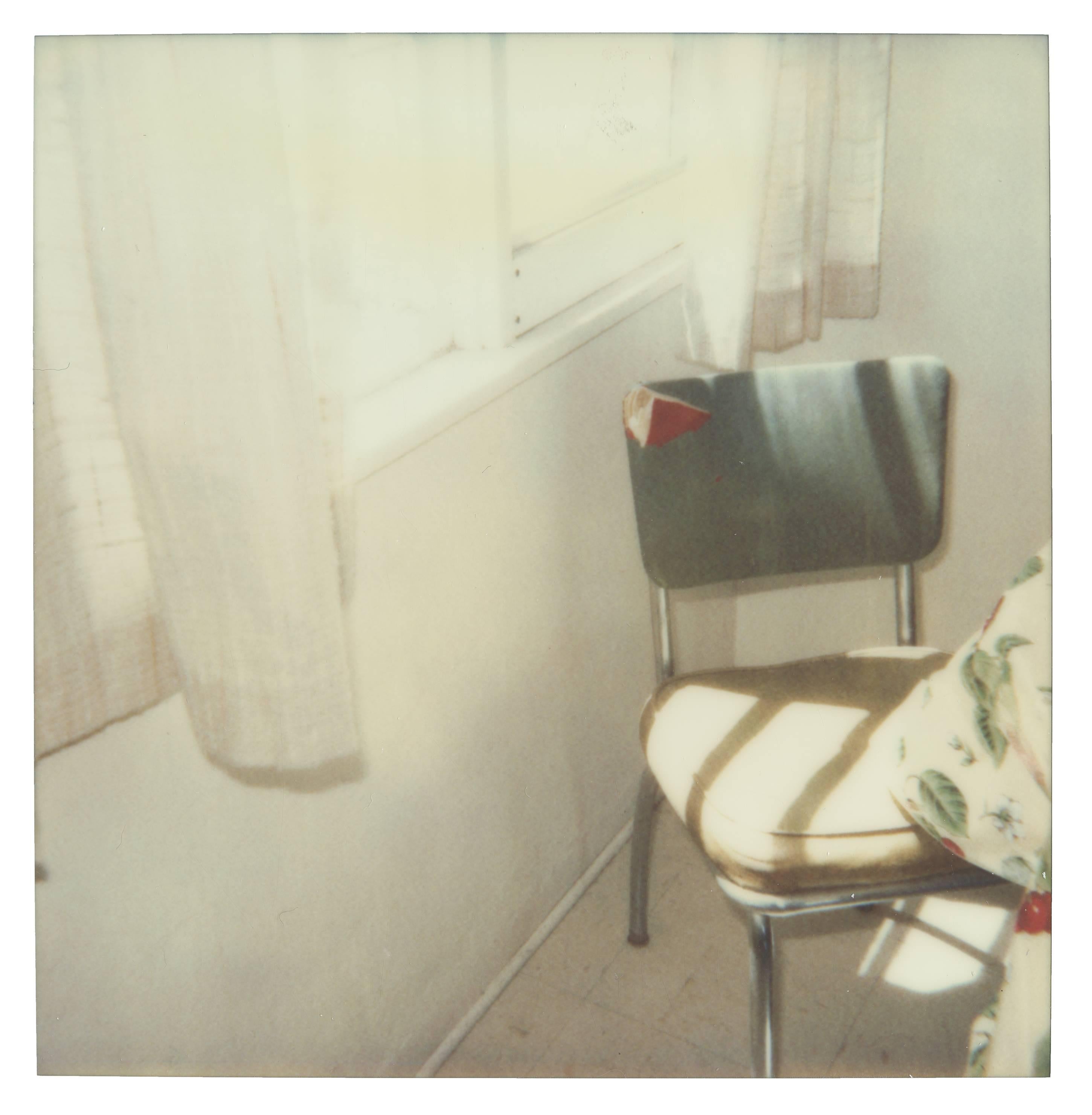 Stefanie Schneider Color Photograph - Green Chair - 29 Palms, CA, 21st Century, Polaroid, Stil-life Photography 