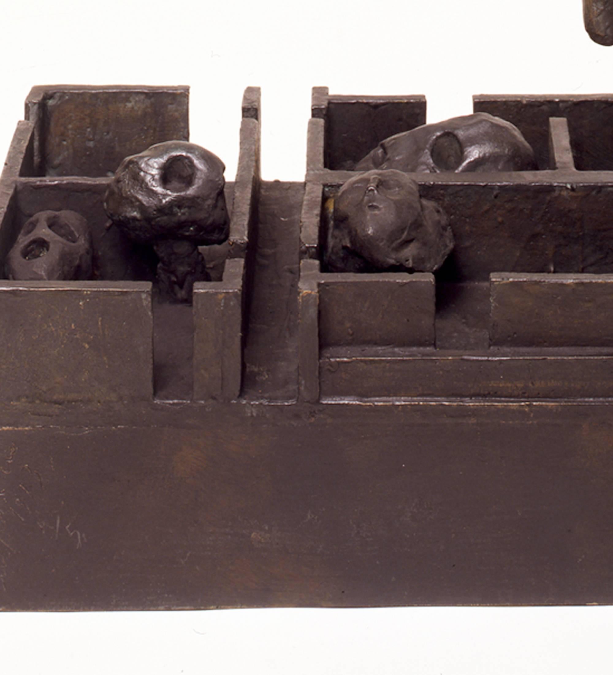 Labirinto - Gold Abstract Sculpture by Mimmo Paladino